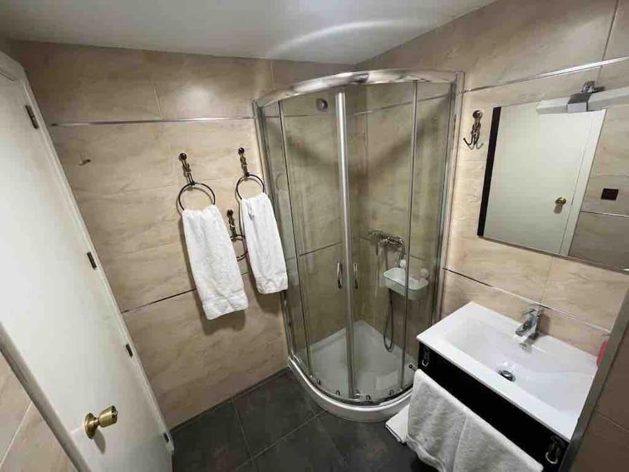 Centrico Apartamento En El Riscal อาลิกันเต ภายนอก รูปภาพ